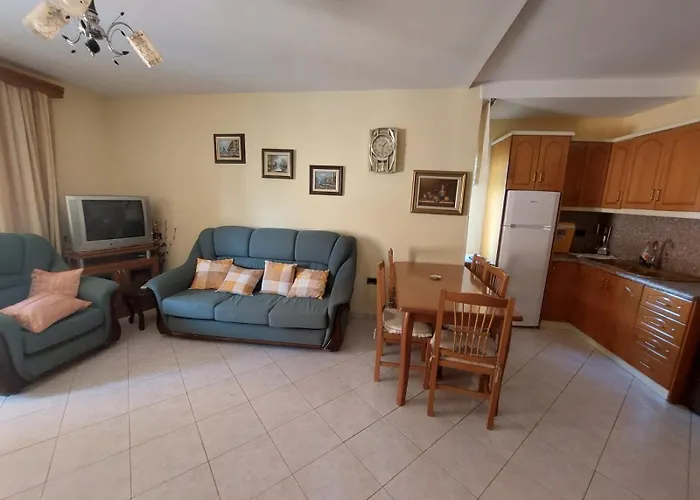 Apparently Apartament Saranda